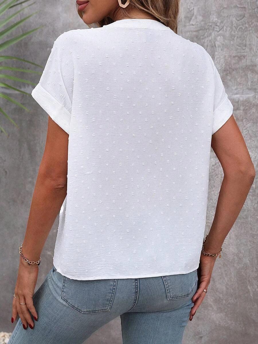 Leilani™ - TOP con puntos suizos blancos y botones