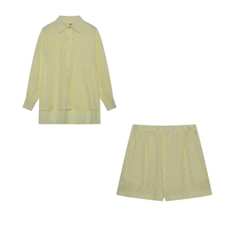 Maud | Elegante Conjunto de Camisa y Pantalones Cortos