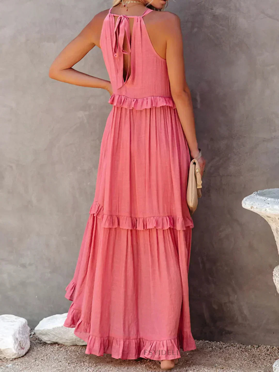 Emily™ | Vestido Maxi con Volantes y Cuello Halter (Casi agotado)