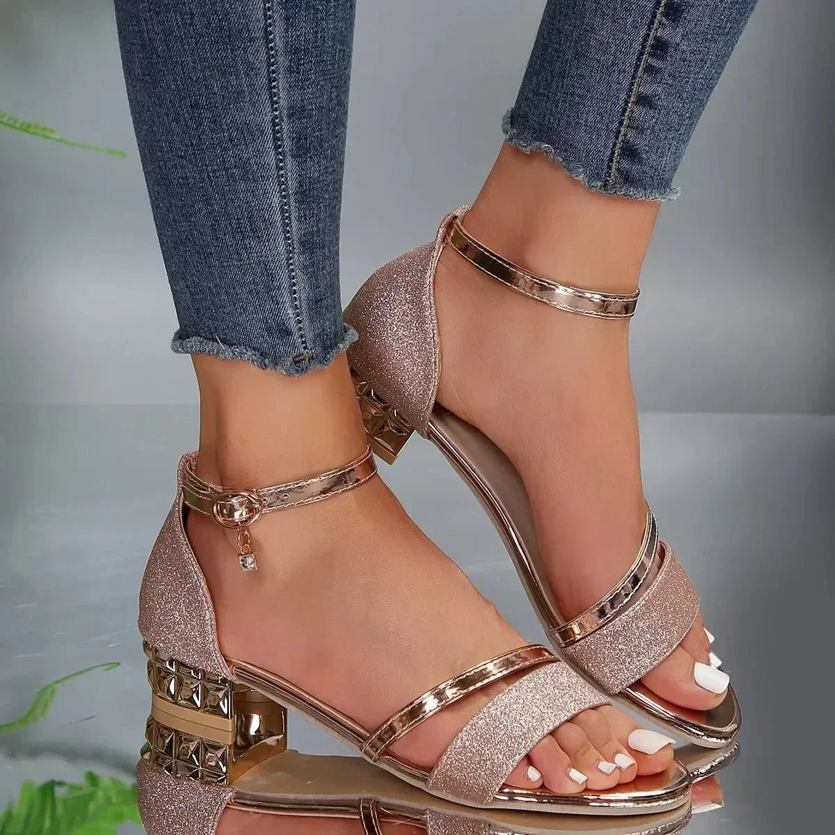 NIKKI | SANDALIAS ORTOPÉDICAS DE LUJO