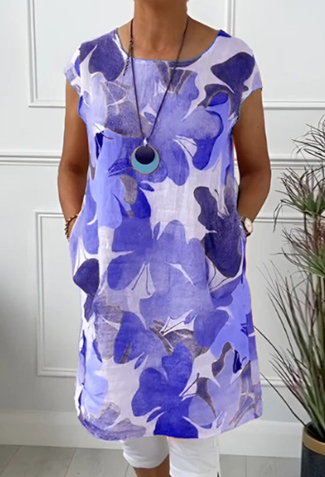 Tara™ | Vestido de Lujo con Impresión de Mariposas Fluidas (Casi Agotado)